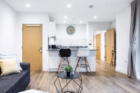 Modern new-built 1 Bedroom Apt in heart of LDN